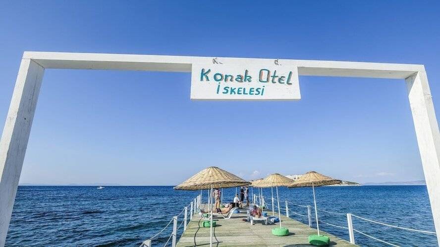 Karaburun Konak Hotel