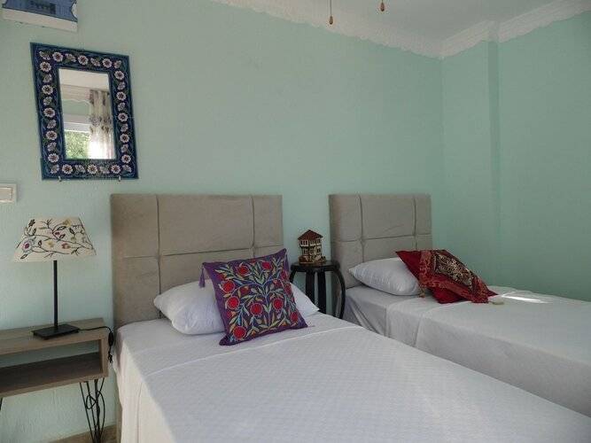 Laila Otel Karaburun