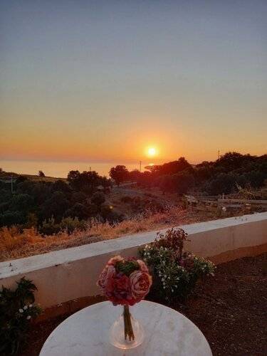 Laila Otel Karaburun