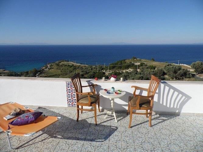 Laila Otel Karaburun