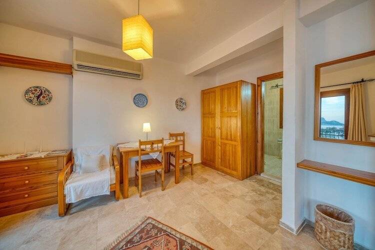 Lycia Hotel