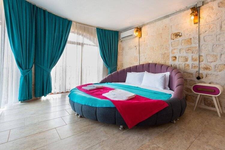 Hillcity Hotel (Adults Only 18+)