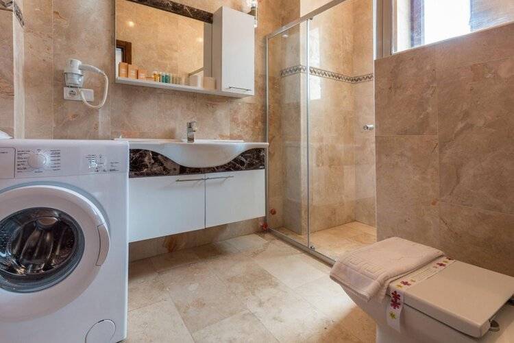 Hillcity Hotel (Adults Only 18+)