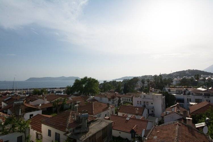 8 Pansiyon