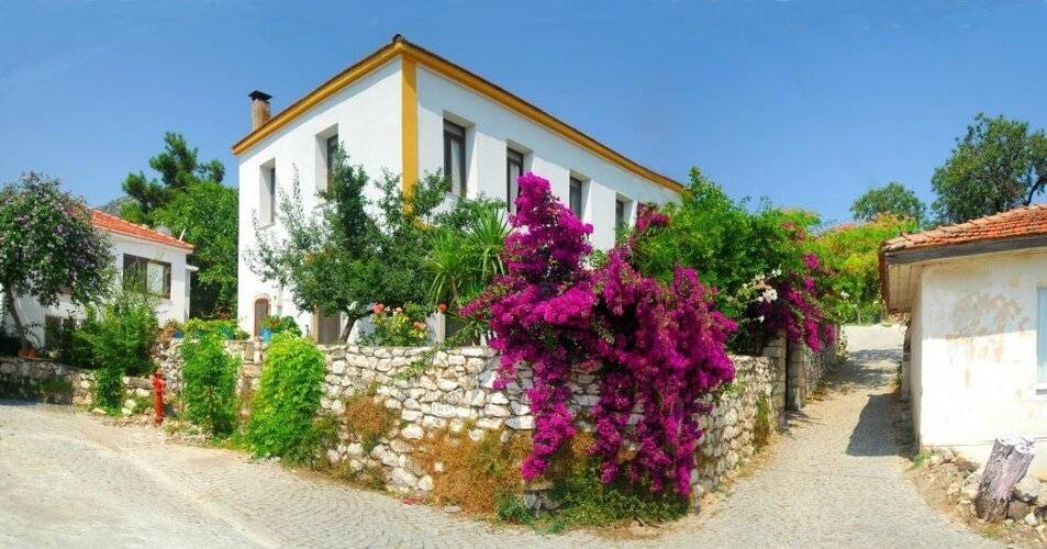 Saklı Konak