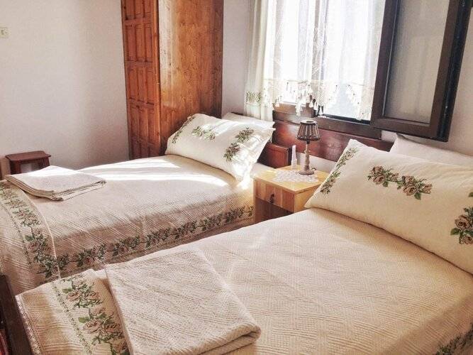 Saklı Konak