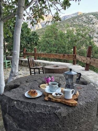 Saklı Konak