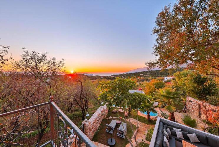 Kale Lodge (Adults Only 15+)