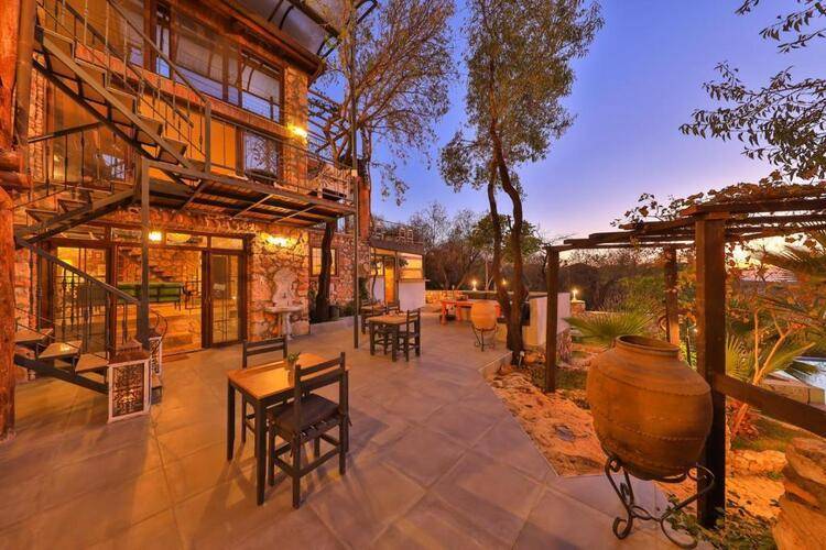 Kale Lodge (Adults Only 15+)