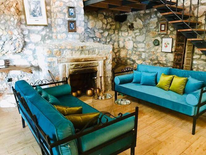 Kale Lodge (Adults Only 15+)