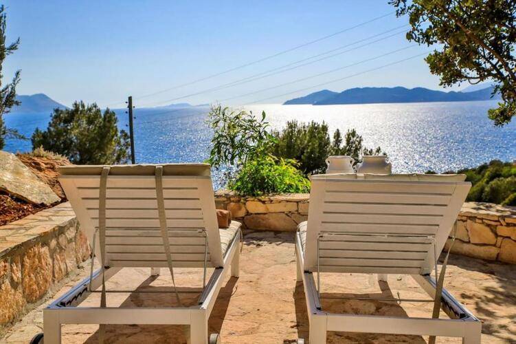 Villa Kale Suites