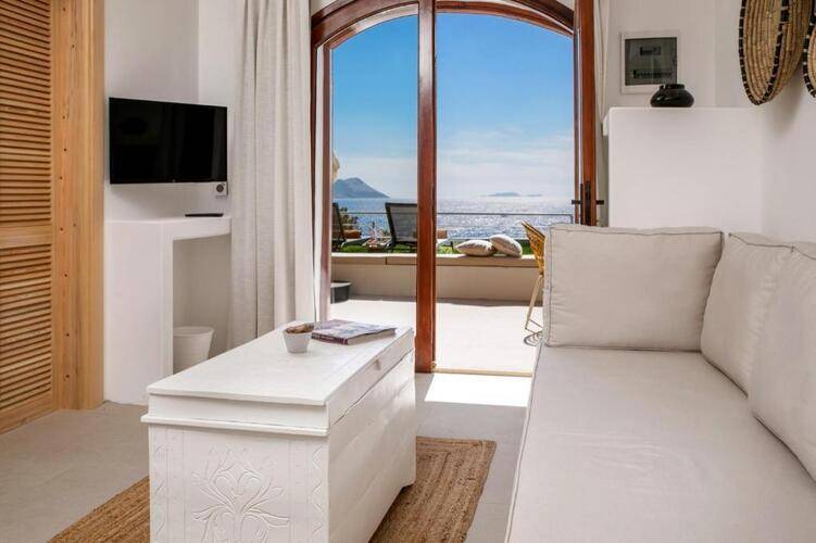 Villa Kale Suites
