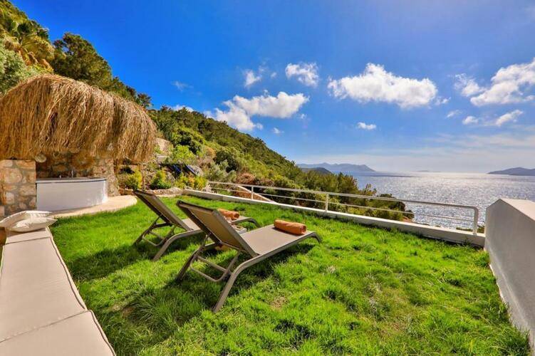 Villa Kale Suites