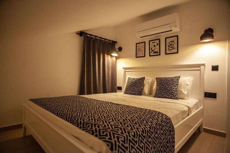 Lobelya Suites