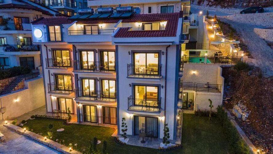 Lobelya Suites
