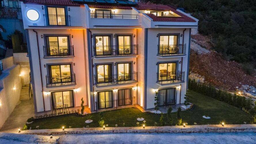 Lobelya Suites