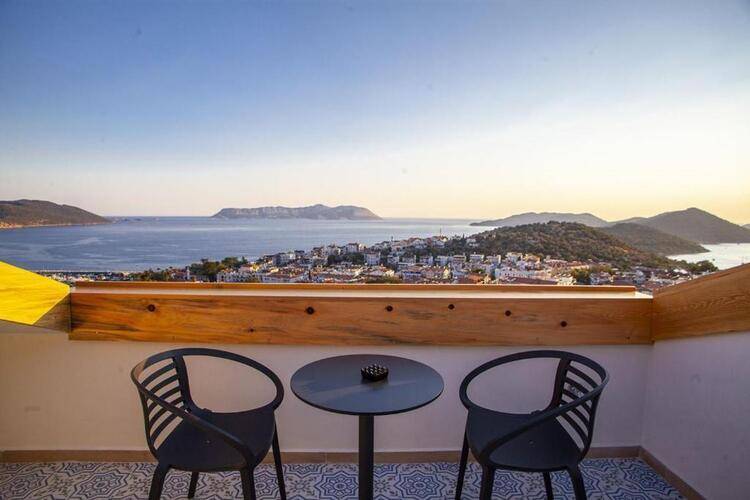 Lobelya Suites