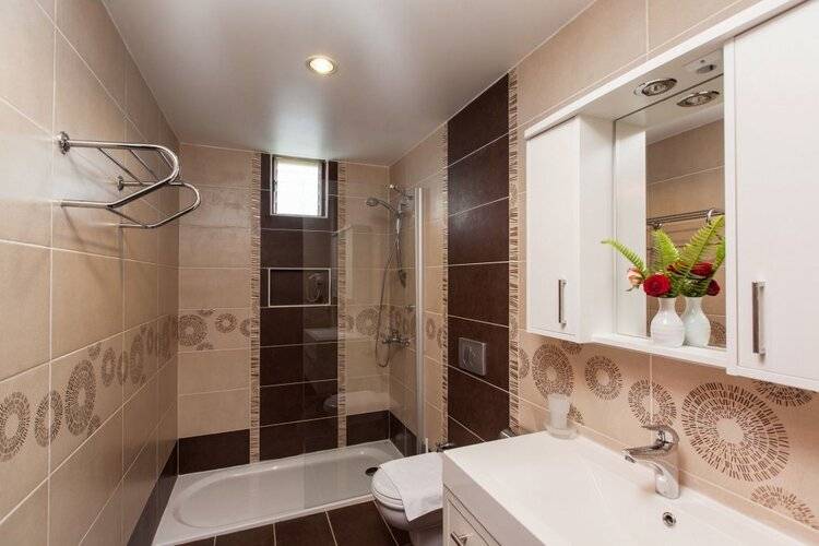 Aida Hotel