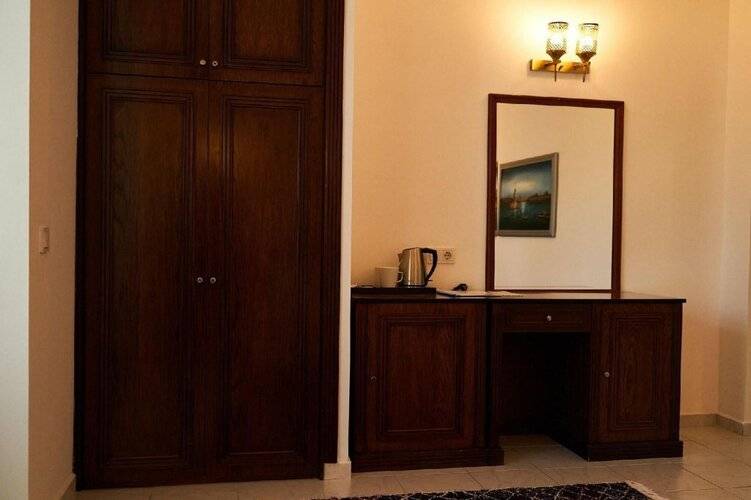 Aida Hotel