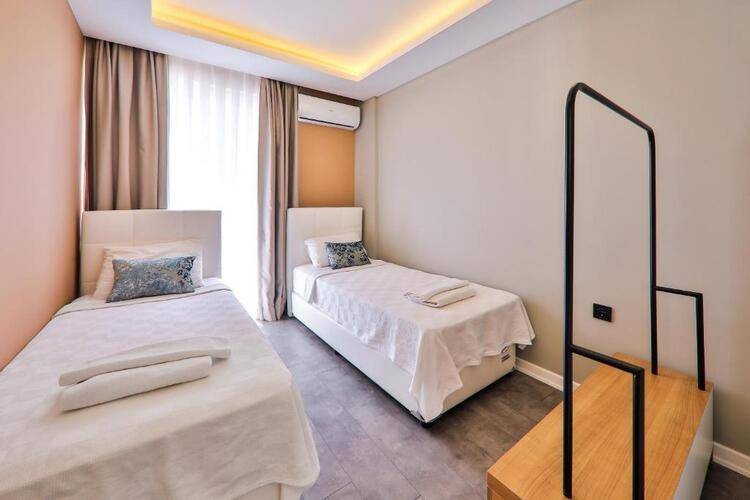 Duygu Apart