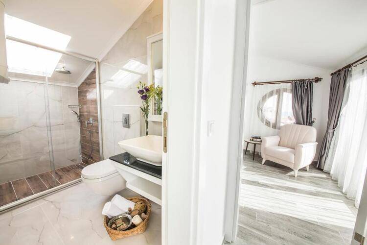 Cedrus Suites