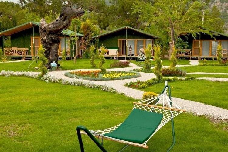 Etenna Beach Bungalows