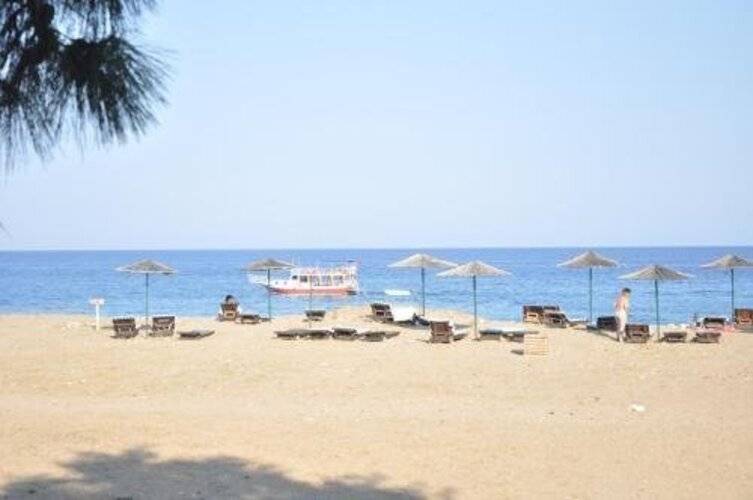 Etenna Beach Bungalows