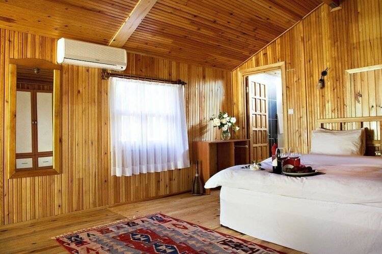 Etenna Beach Bungalows