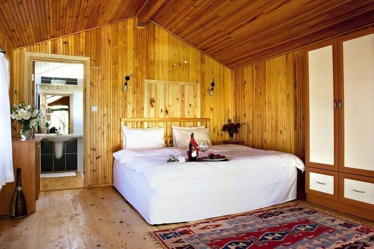 Etenna Beach Bungalows