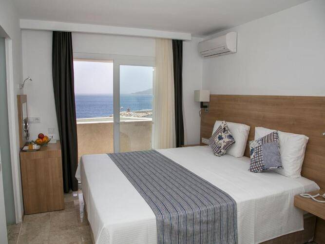 Rhapsody Hotel