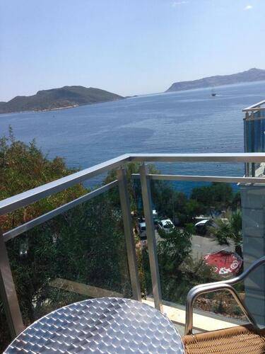 Rhapsody Hotel