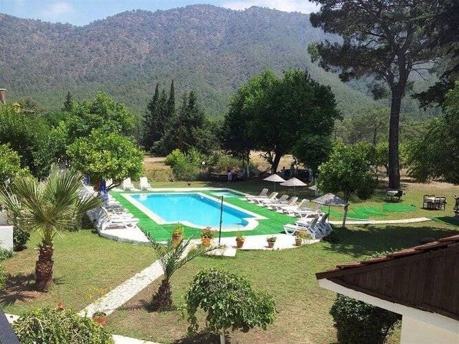Swiss Eviniz Hotel
