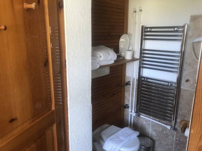 Swiss Eviniz Hotel