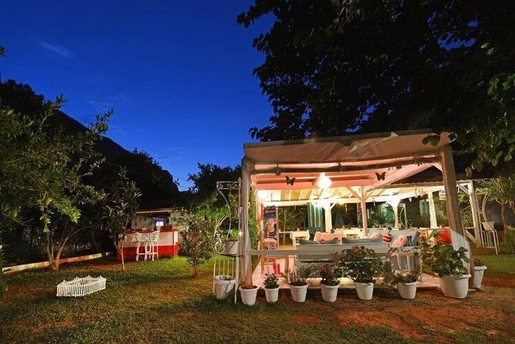 Narcicegi Otel