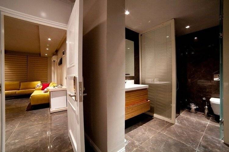 Upper House Hotel