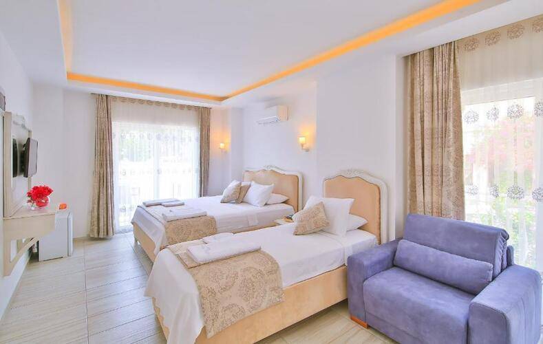 Linda Beach Boutique Class Hotel