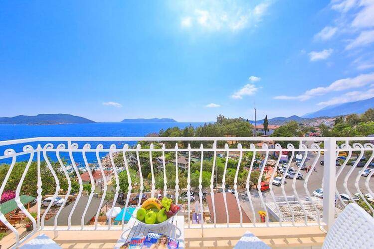 Linda Beach Boutique Class Hotel