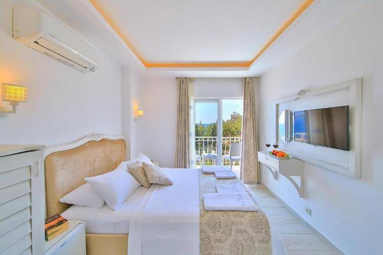 Linda Beach Boutique Class Hotel