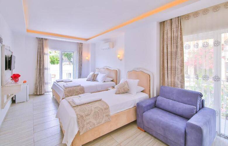 Linda Beach Boutique Class Hotel