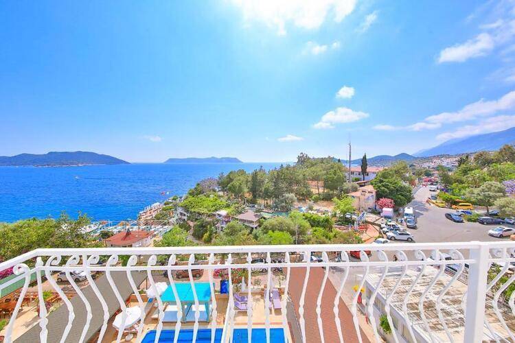Linda Beach Boutique Class Hotel