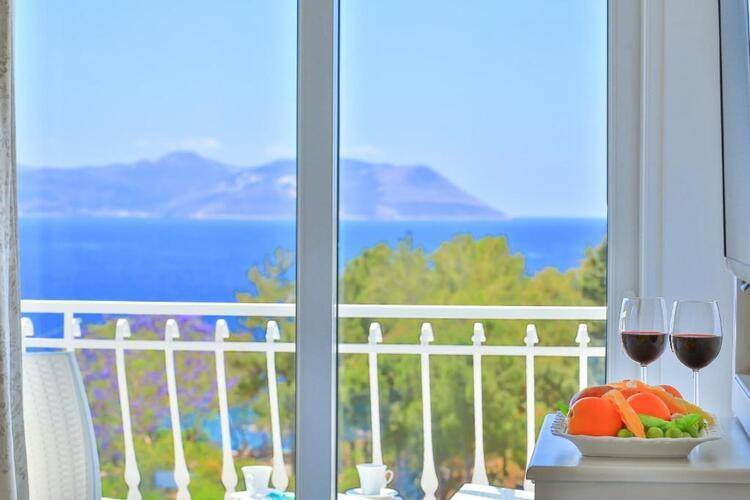 Linda Beach Boutique Class Hotel
