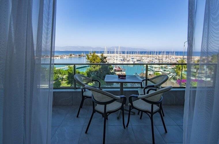 Fortunella Suites & Villas