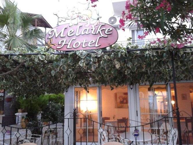 Melaike Otel