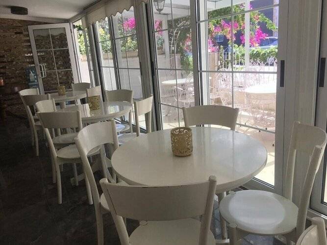 Melaike Otel