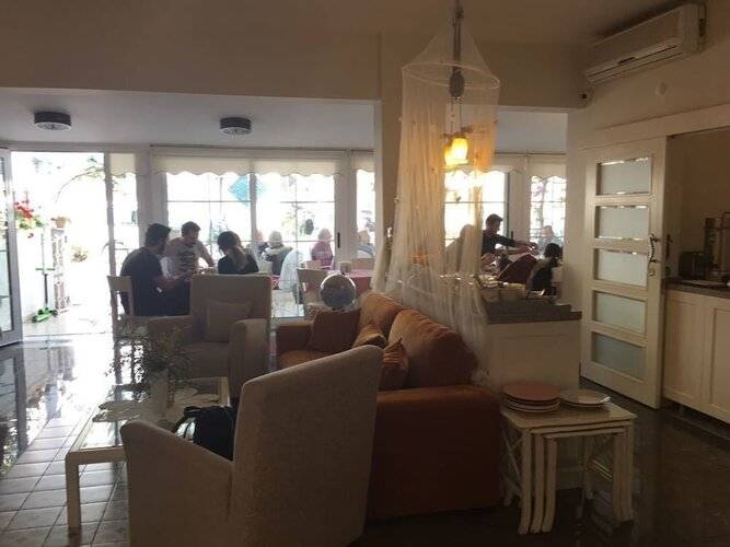 Melaike Otel