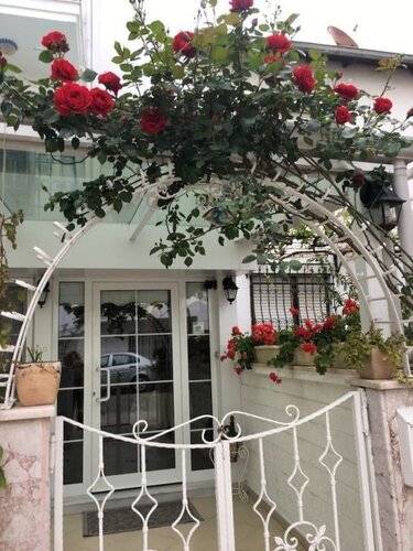 Melaike Otel