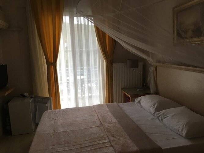 Melaike Otel