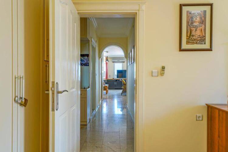 Picus Apartment (Adults Only 18+)