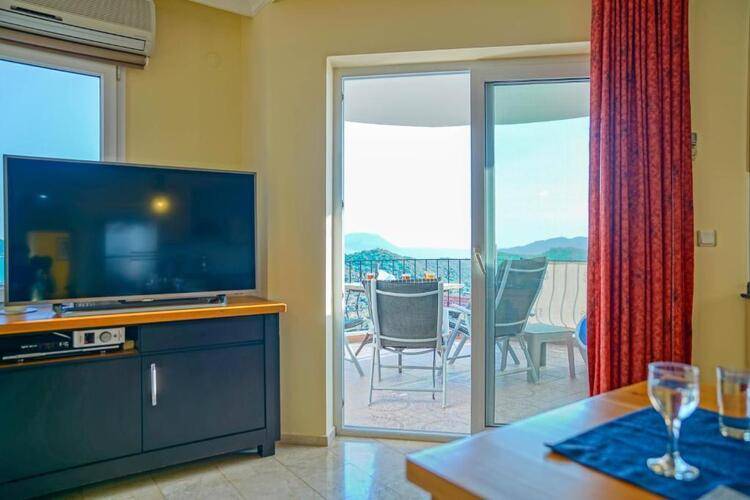 Picus Apartment (Adults Only 18+)