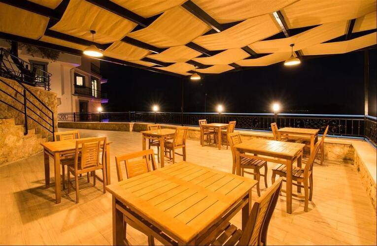 Carpediem Suite Hotel